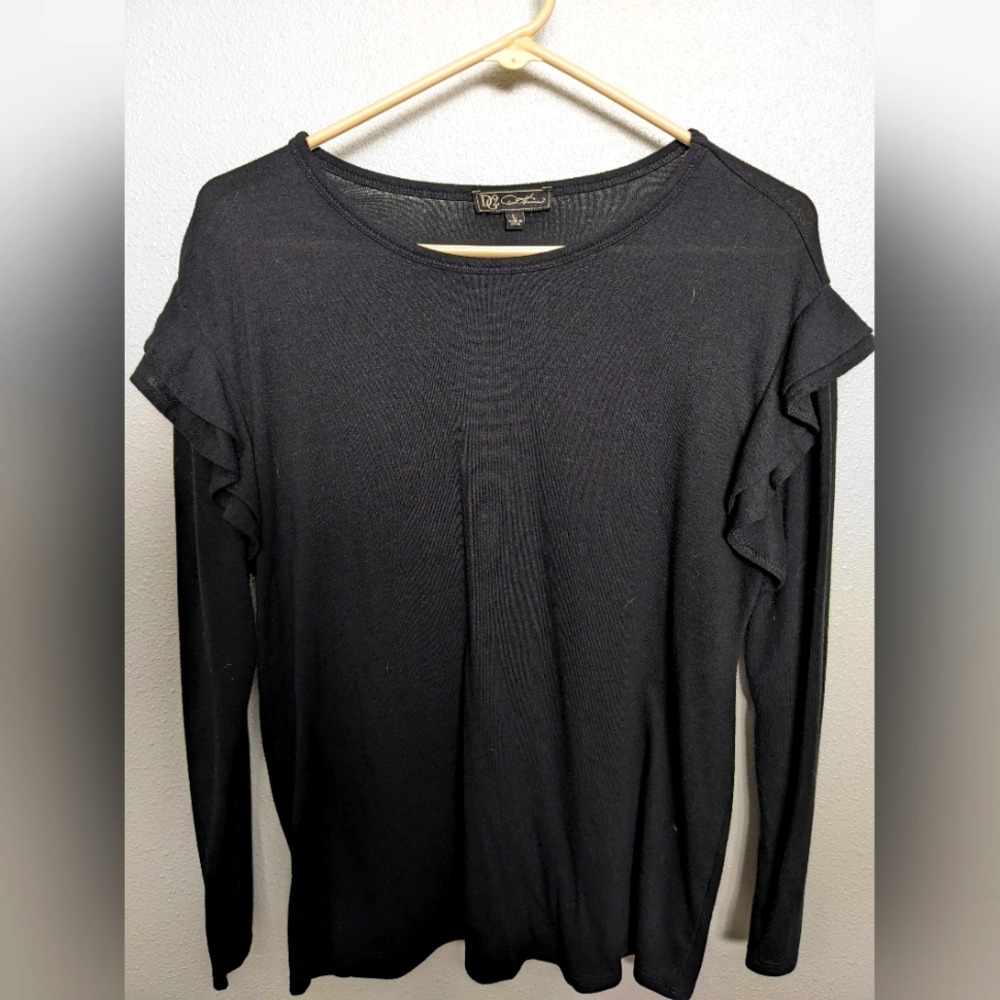 DG2 long sleeve shirt